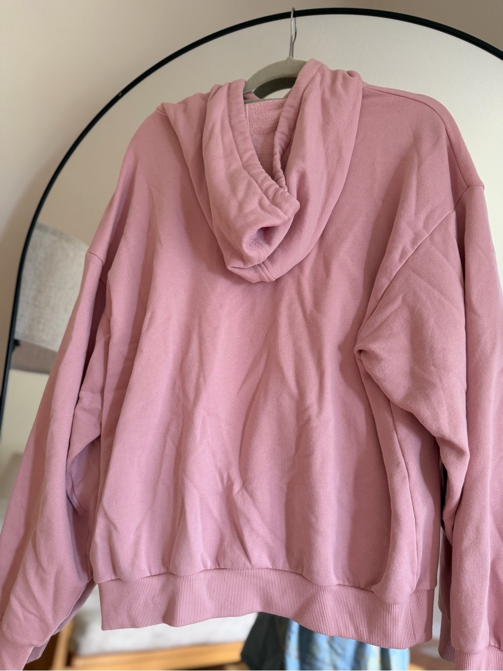 Alo Accolade Hoodie - Picture 6 of 7